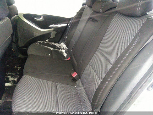 Hyundai ELANTRA GT 2013 KMHD35LE7DU129327 Image 9