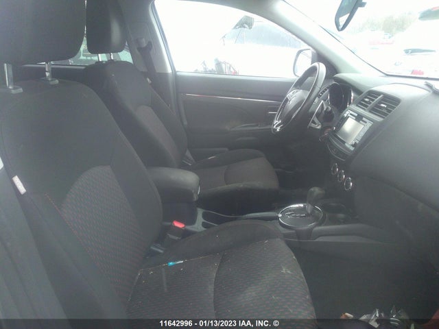 JA4AJ4AU5HZ602307 Mitsubishi Rvr Se Limited/gt