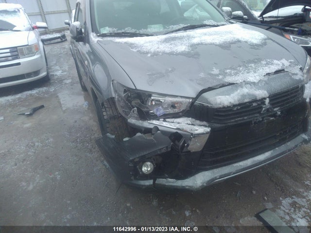 JA4AJ4AU5HZ602307 Mitsubishi Rvr Se Limited/gt