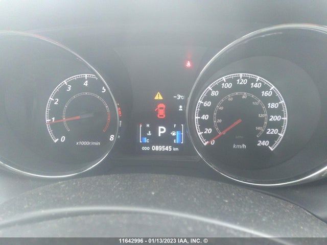 JA4AJ4AU5HZ602307 Mitsubishi Rvr Se Limited/gt