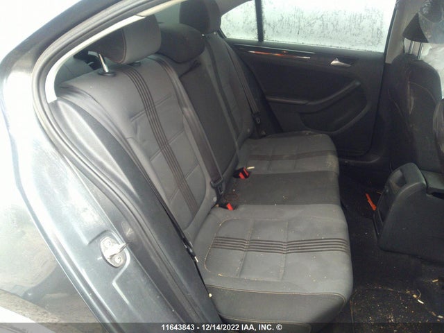 3VWB67AJ9HM228379 Volkswagen Jetta