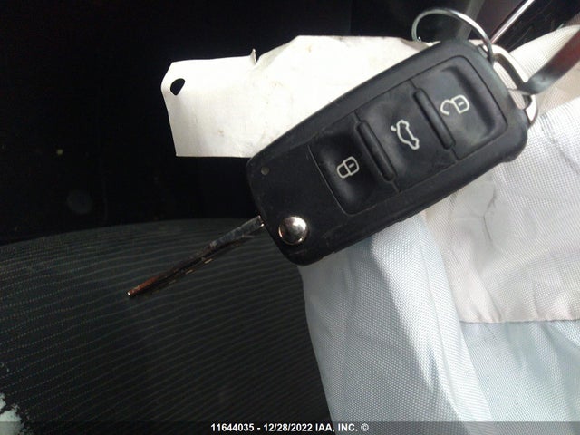 WVGJV7AX8GW013141 Volkswagen Tiguan Comfort/high/r-line/sp Ed