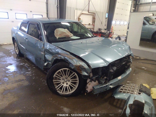 2C3KA53V39H555483 auction archive image