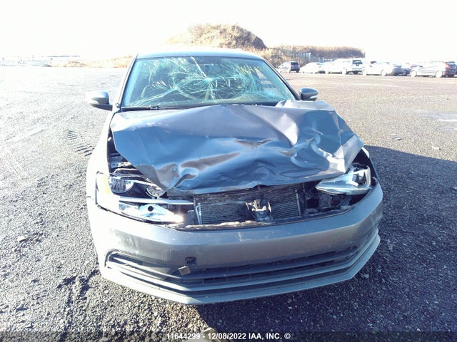 3VW267AJ5GM365625 Volkswagen JETTA S