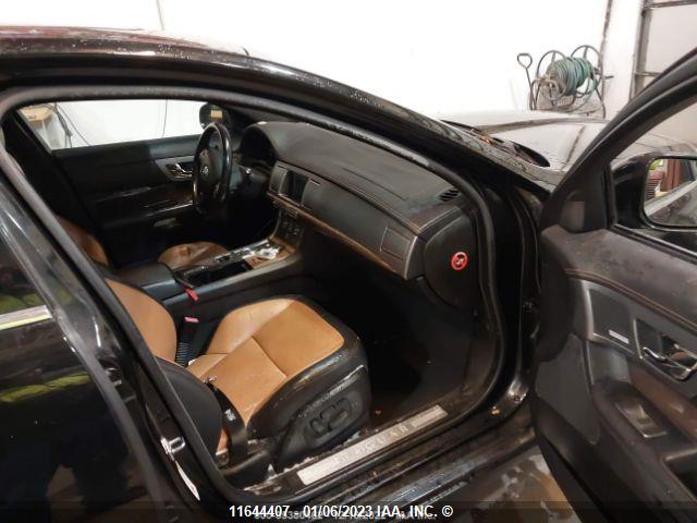 SAJXA0JC9AMR65634 Jaguar XF