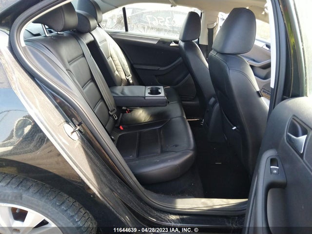 3VWLA7AJ6FM203567 Volkswagen JETTA TDI