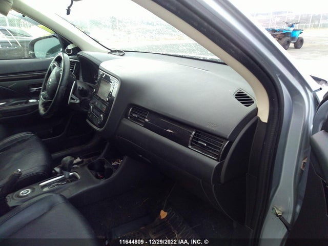 JA4JZ4AX6GZ610787 Mitsubishi OUTLANDER GT