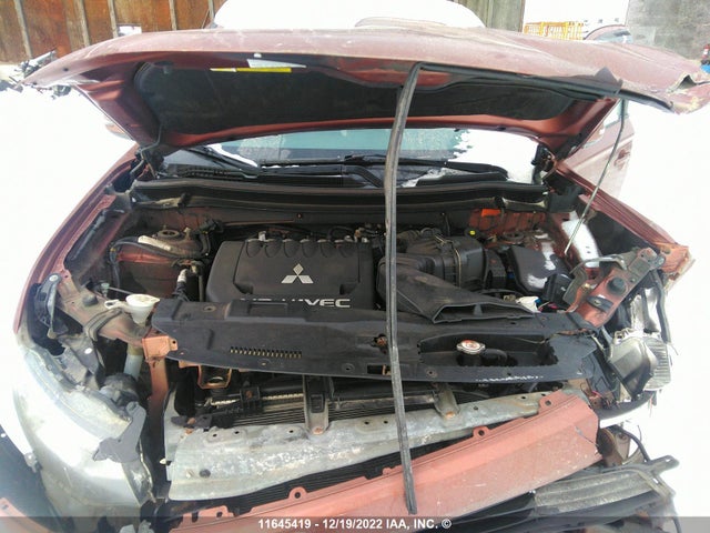 JA4JZ3AXXEZ602098 Mitsubishi Outlander Se