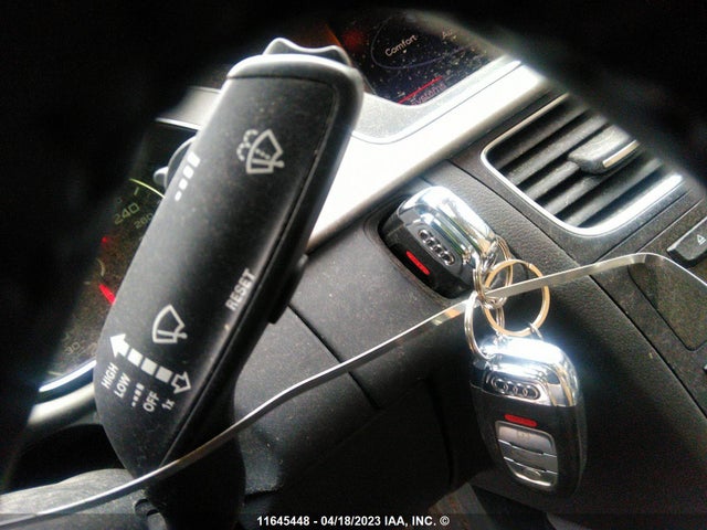 WAUFFCFLXFN003377 Audi A4 Premium Plus