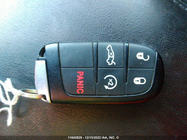 1C3CCCCG9GN185326 Chrysler 200 C