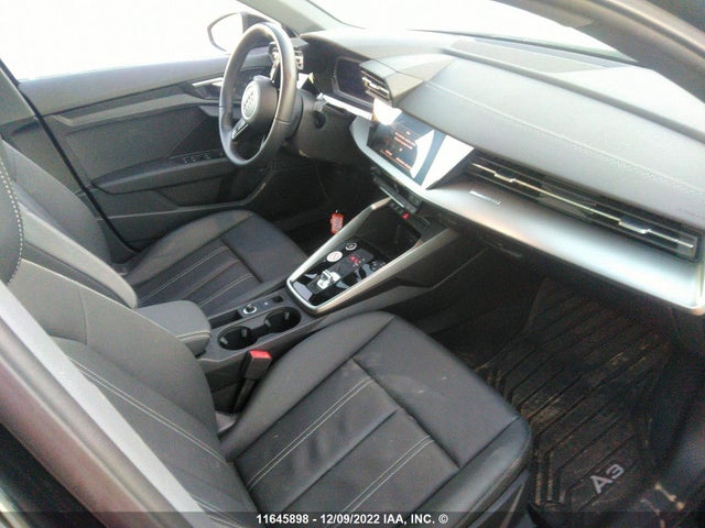 WAUGUCGY4NA018144 Audi A3 PREMIUM