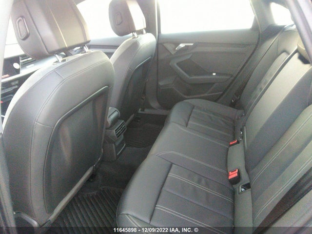 WAUGUCGY4NA018144 Audi A3 PREMIUM