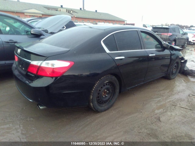 Honda ACCORD 2015 1HGCR2F57FA810635 Image 4