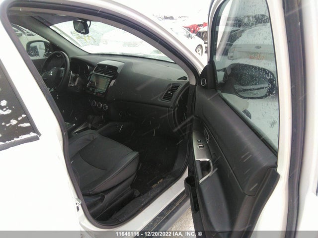 JA4AJ4AWXJZ610314 Mitsubishi Rvr Se Limited/gt