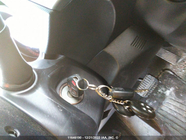 JA4LT21W89Z603025 Mitsubishi Outlander
