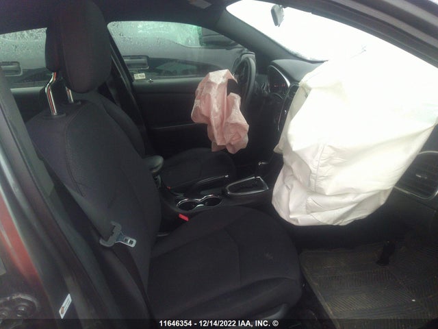 1C3CCBABXDN511180 Chrysler 200 LX