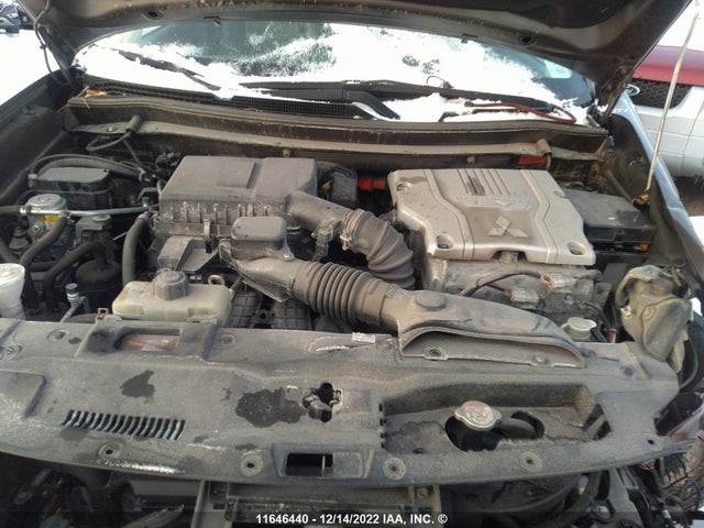 JA4J24A57JZ610601 Mitsubishi Outlander