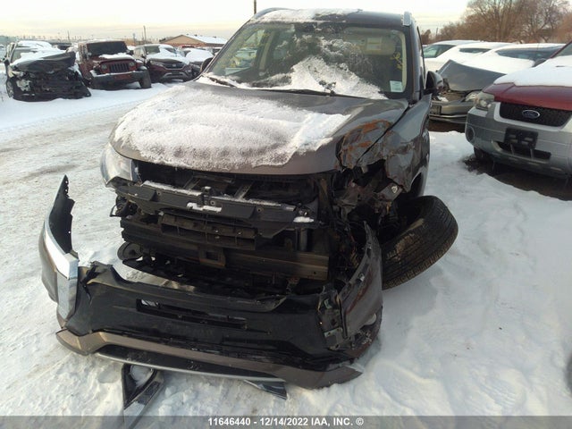 JA4J24A57JZ610601 Mitsubishi Outlander
