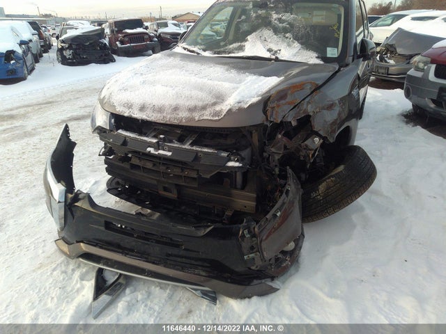 JA4J24A57JZ610601 Mitsubishi Outlander