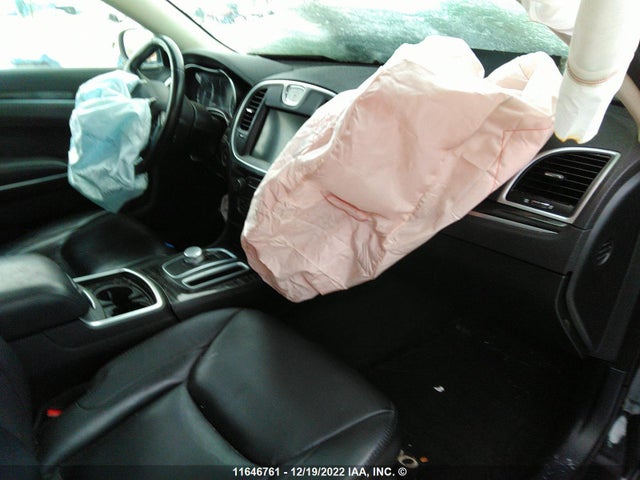 2C3CCAAG6FH853176 Chrysler 300C