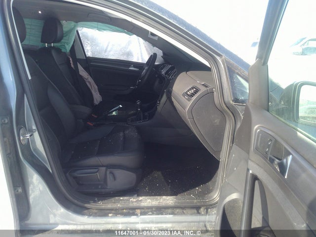 3VW217AU0JM756407 Volkswagen Golf S/wolfsburg/se/sel
