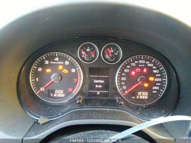 WAUDFCFM1AA070725 Audi A3 PREMIUM