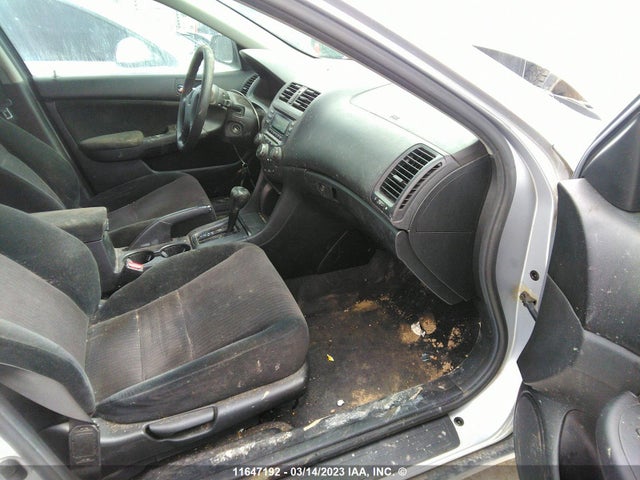 Honda ACCORD LX 2004 1HGCM56494A806493 Image 6