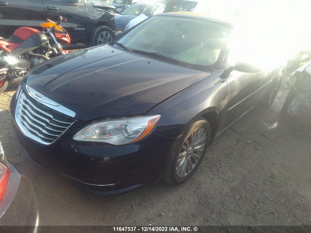 1C3BC2EG1BN565336 Chrysler 200 Touring