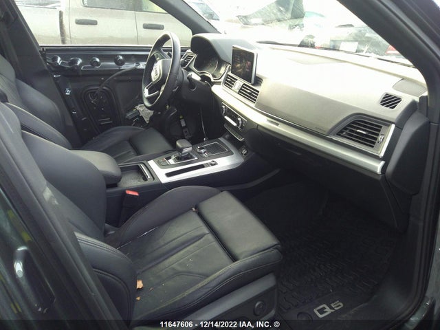 WA1ENAFY7J2189689 Audi Q5 Progressiv S-line
