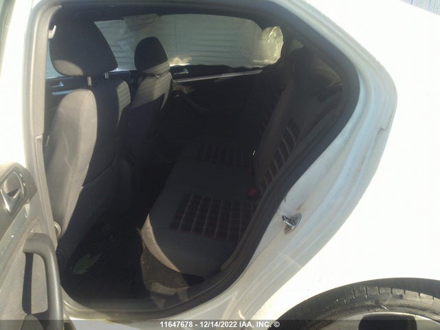 Volkswagen GLI 2008 3VWDJ71K48M094137 Image 9