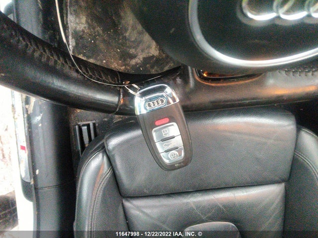 WAUBFCFL3FN037482 Audi A4 PREMIUM