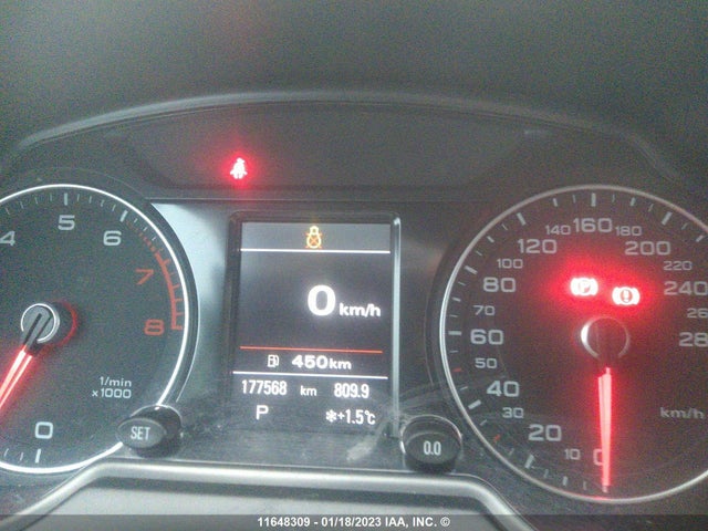 WA1MFCFP9FA013932 Audi Q5 Progressiv