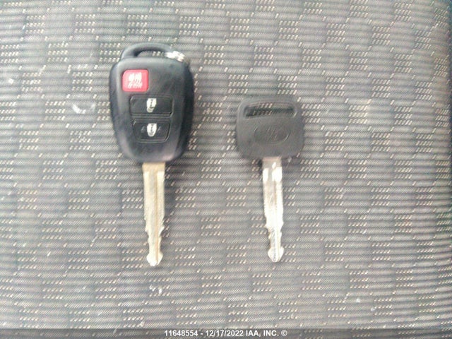 Toyota Yaris 2015 VNKKTUD34FA043066 Image 3