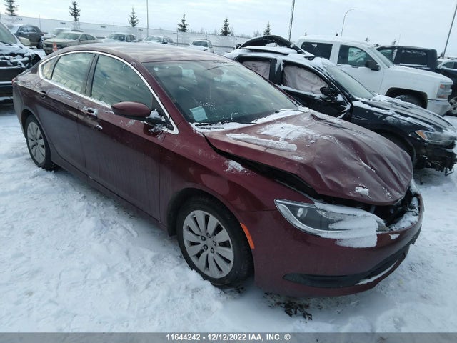 1C3CCCFB4GN140004 Chrysler 200 LX
