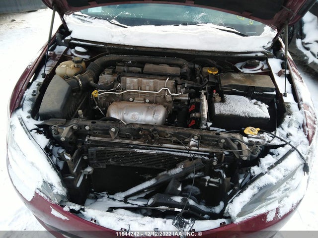 1C3CCCFB4GN140004 Chrysler 200 LX