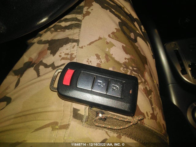 JA4JT3AX0AZ609444 Mitsubishi Outlander Xls
