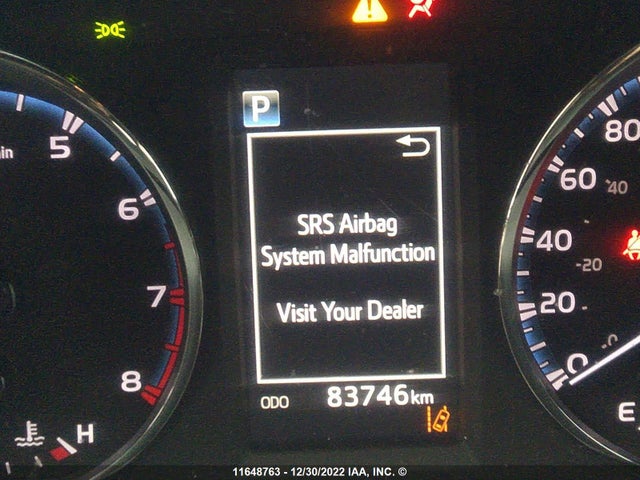 Toyota RAV4 LE 2018 2T3ZFREV3JW421674 Image 8