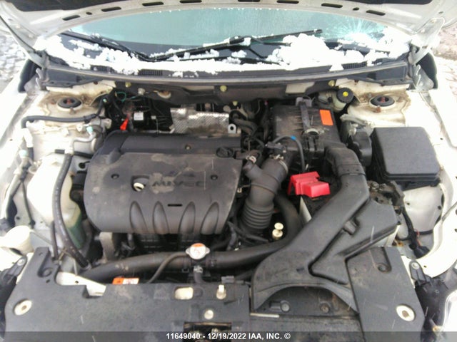 JA32U2FU8HU603994 Mitsubishi LANCER ES