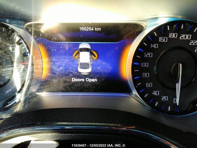1C3CCCDG4FN507013 Chrysler 200 S