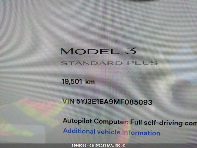 5YJ3E1EA9MF085093 Tesla MODEL 3