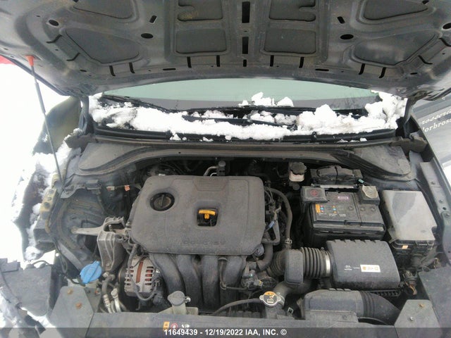 Hyundai ELANTRA SE 2019 KMHD74LF4KU736841 Image 10