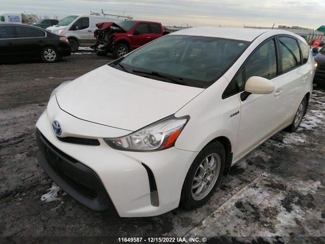 Toyota PRIUS V 2017 JTDZN3EU8HJ072169 Image 2