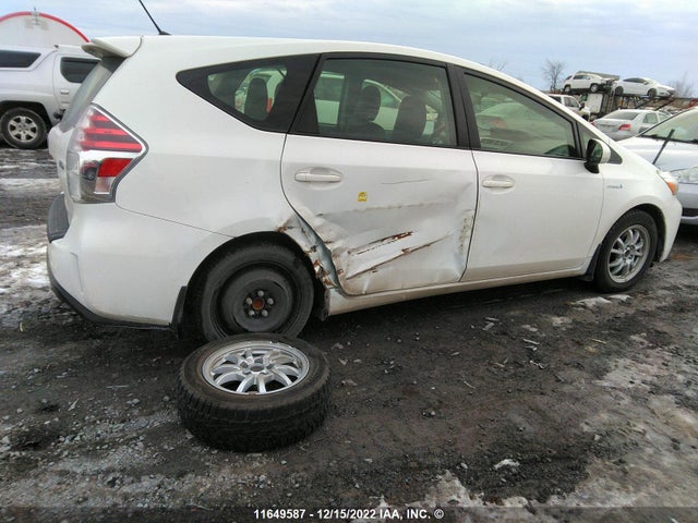 Toyota PRIUS V 2017 JTDZN3EU8HJ072169 Image 7