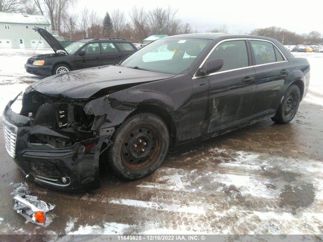 2C3CCAAG2DH714630 Chrysler 300