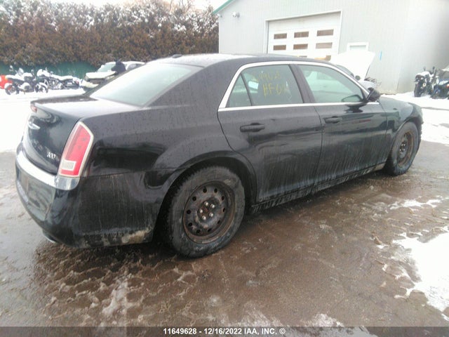 2C3CCAAG2DH714630 Chrysler 300