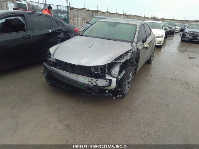 JTHC81D23K5038060 Lexus IS 300