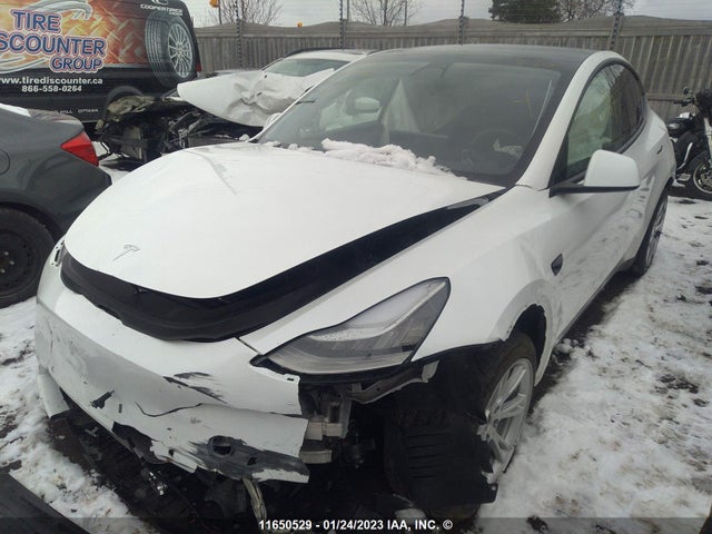 5YJYGDEE5MF204486 Tesla Model Y