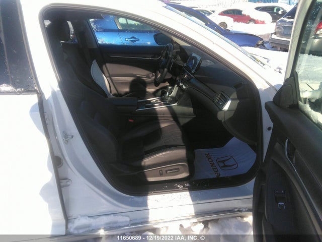 Honda Accord Touring 2018 1HGCV1F91JA802032 Image 5