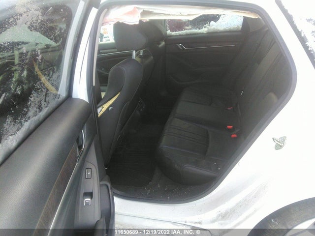 Honda Accord Touring 2018 1HGCV1F91JA802032 Image 8