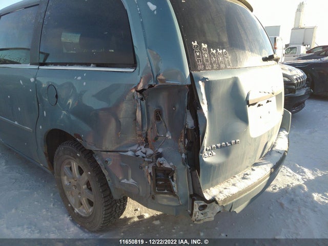 2A8HR54X39R633424 Chrysler Town & Country Touring